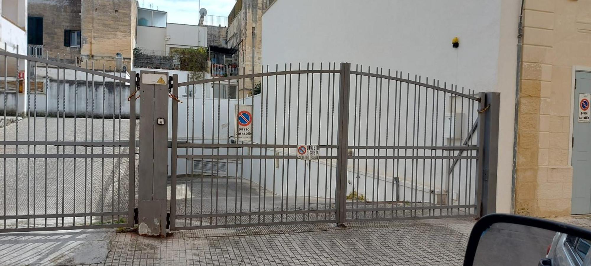 "Il Vecchio Salone" Appartamento In Pieno Centro Con Garage Privato Lecce Zewnętrze zdjęcie