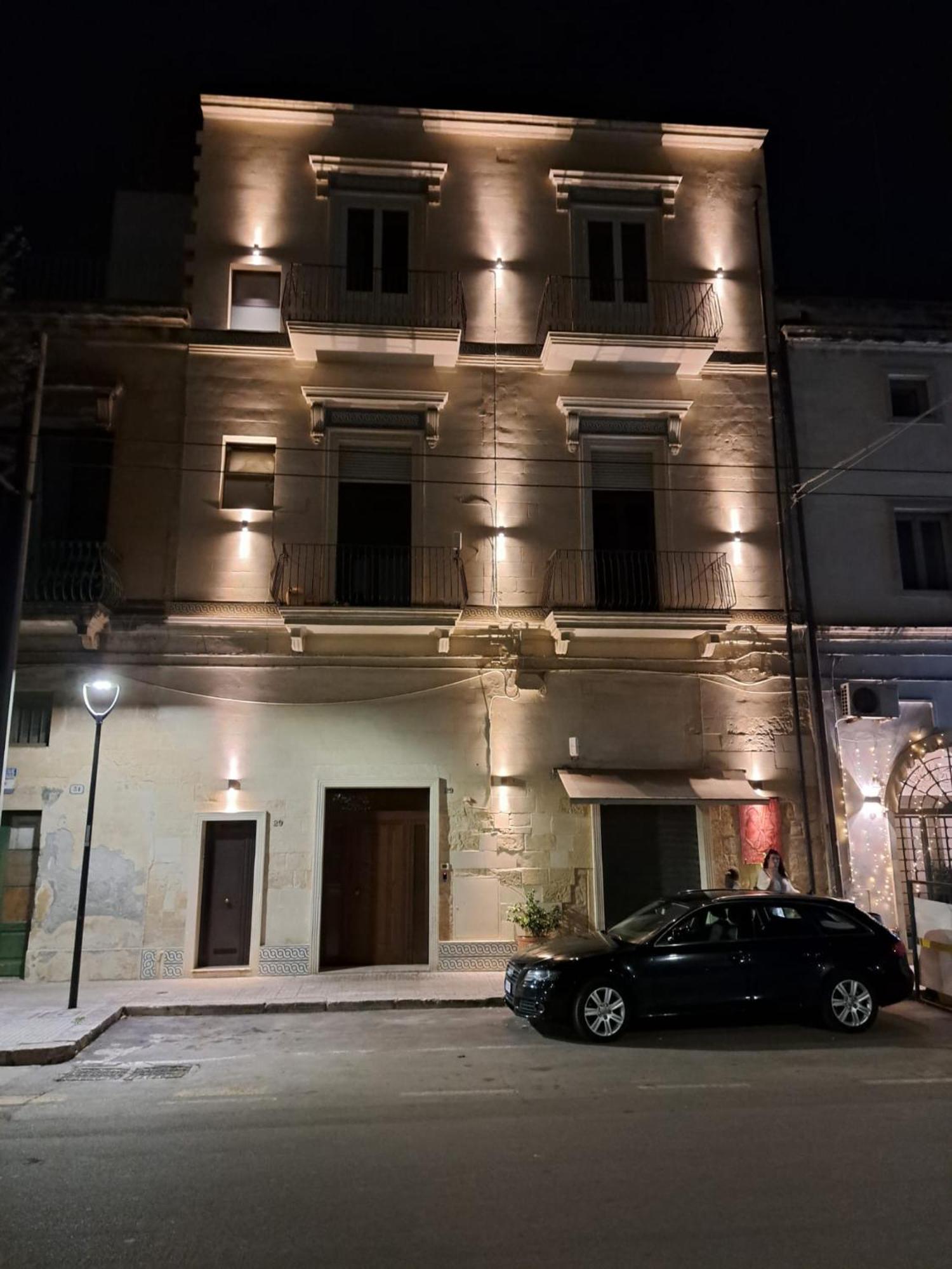 "Il Vecchio Salone" Appartamento In Pieno Centro Con Garage Privato Lecce Zewnętrze zdjęcie
